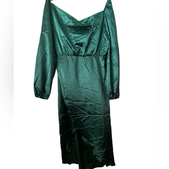 SIMPLEE Emerald Wrap Style Sleeves Long Sleeves Holiday XL Dress BNWT - Picture 1 of 8